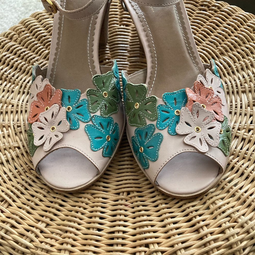 Anthropologie sandles